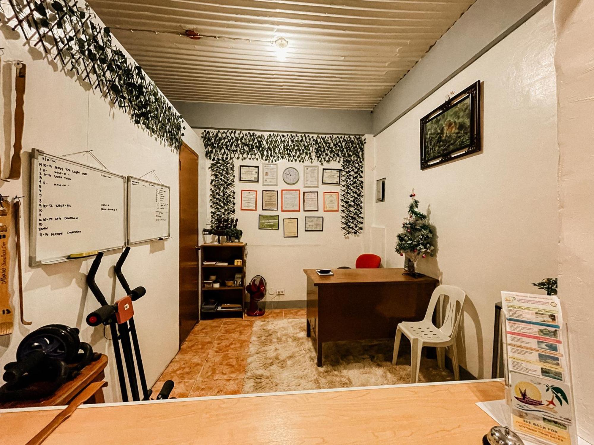 Mario'S Travellers Inn Coron Eksteriør bilde
